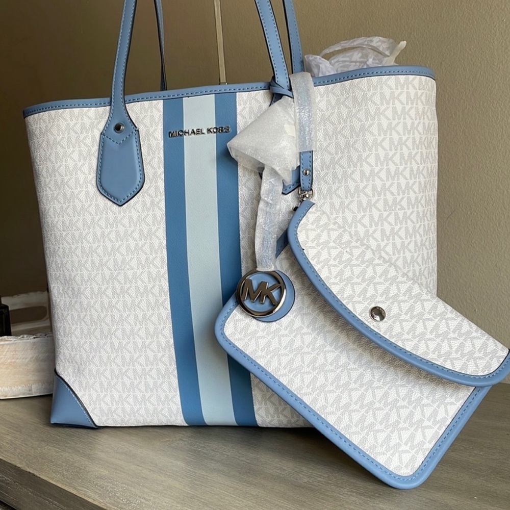 Michael Kors tote